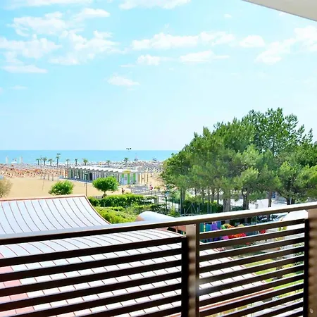 Sea Oasis - With Terrace And Enchanting View Bibione