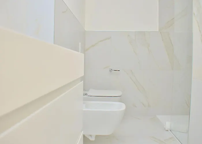 Sea Oasis - With Terrace And Enchanting View 公寓