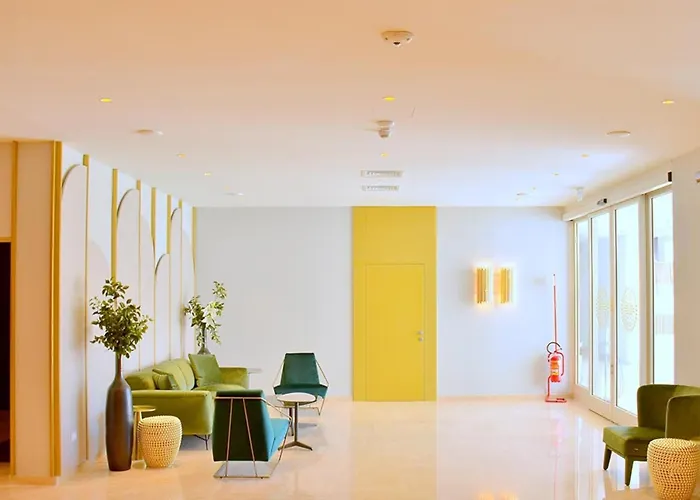 Sea Oasis - With Terrace And Enchanting View 比比翁