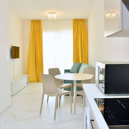 Sea Oasis - Apartment With Terrace And Sea View Bibione