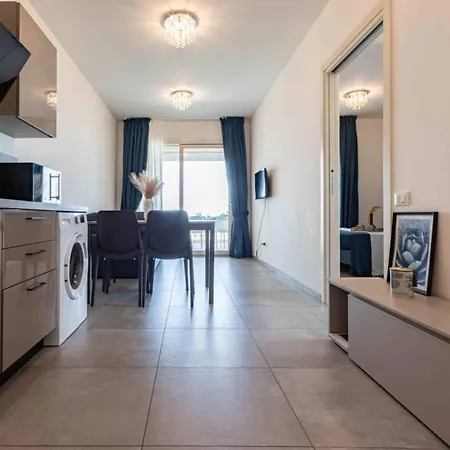 Sea Oasis - Apartment With Terrace And Sea View Διαμέρισμα Μπιμπιόνε