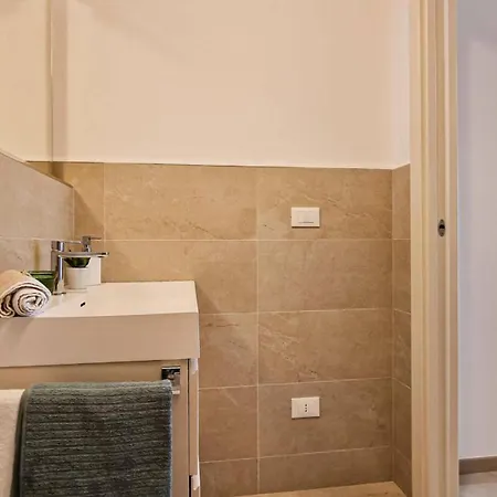 Sea Oasis - Apartment With Terrace And Sea View Μπιμπιόνε