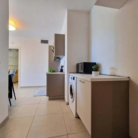 Sea Oasis - Apartment With Terrace And Sea View * Μπιμπιόνε