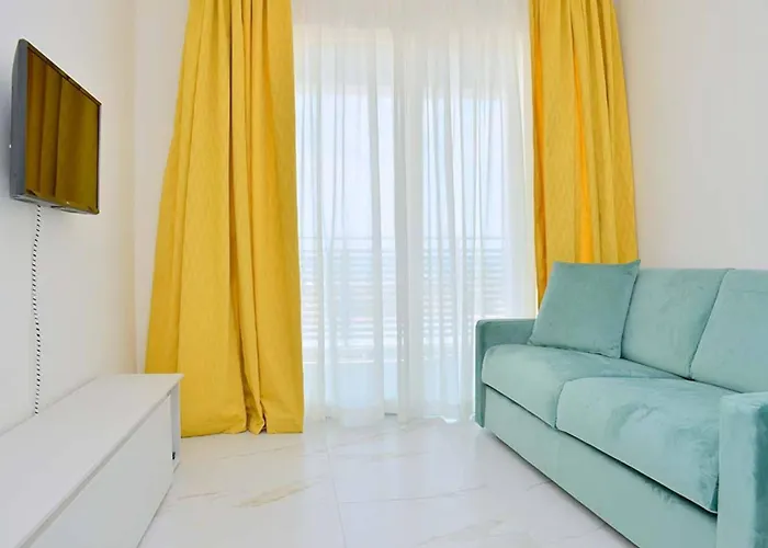 Sea Oasis - With Terrace And Enchanting View Apartman